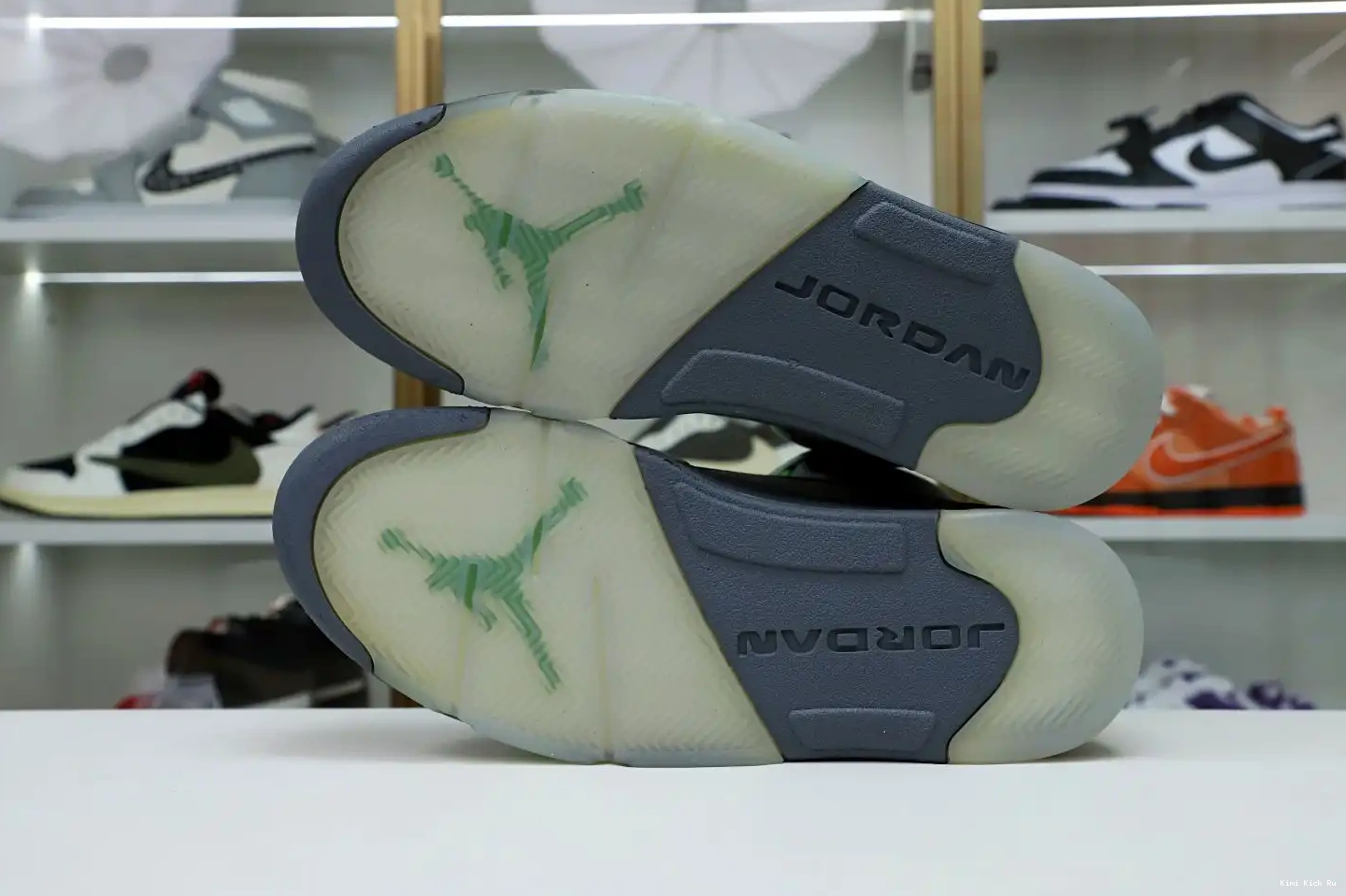 AIR RETRO 2022 Kimikick 'GREEN JORDAN 5 BEAN' 0518